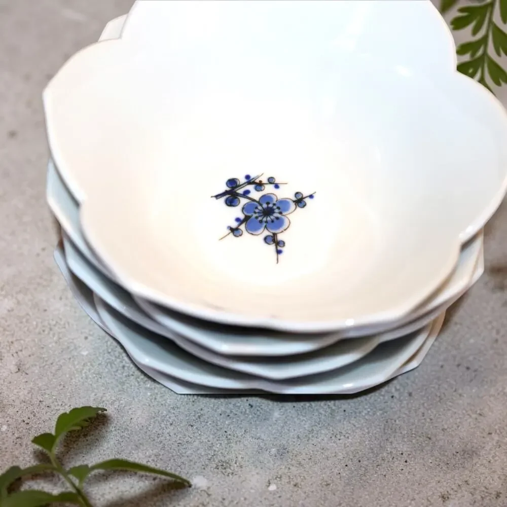 Set of 5 Blue White Porcelain Rice Bowls Floral Bamboo Geometric Scalloped Edge